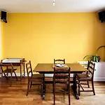 Elegant And Peaceful 2Bd Apt - Barons Court/London